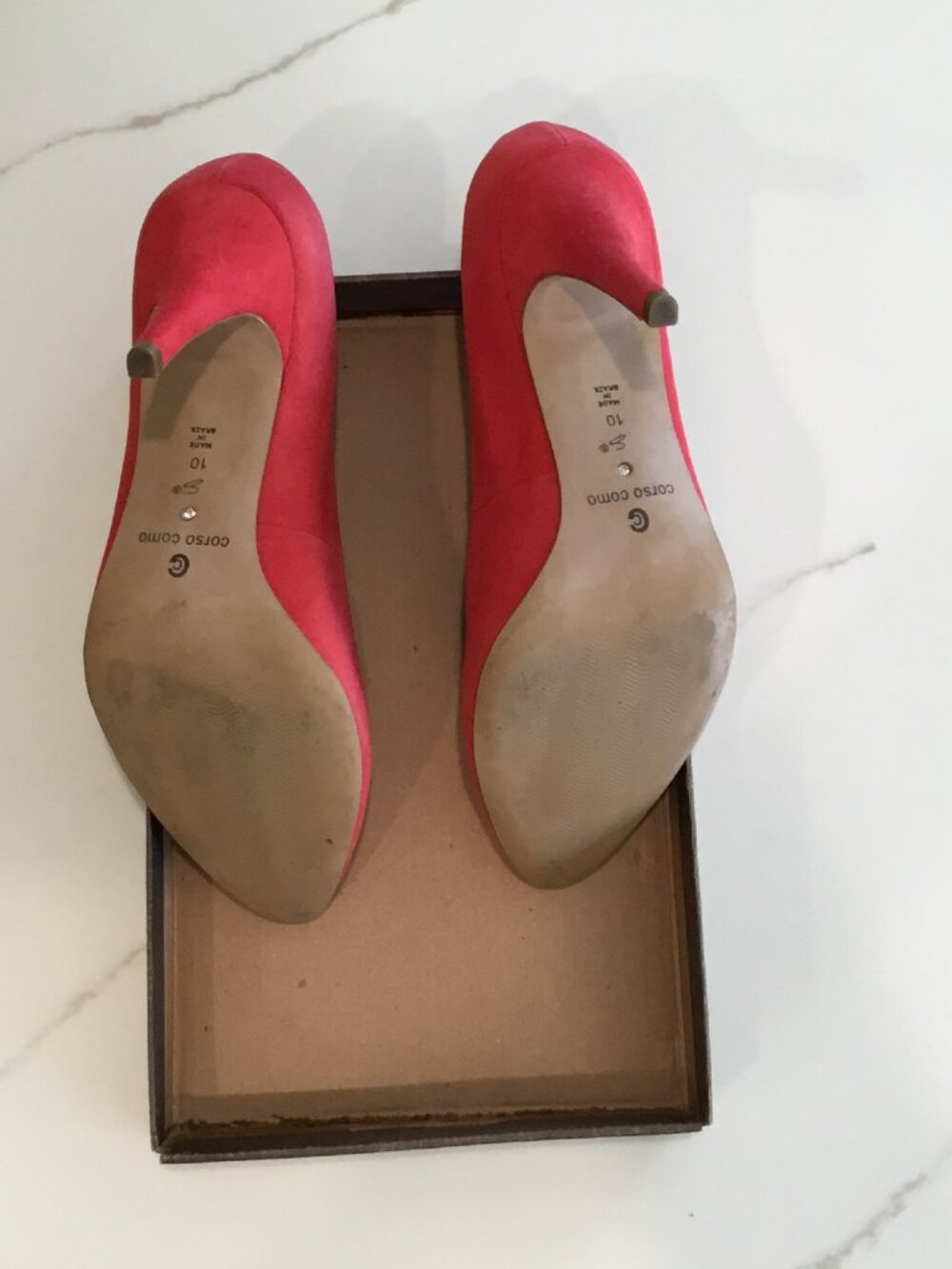 ✨ Corso Como Scarlet Red Suede Heels Sz 10 ✨ - Picture 4 of 12